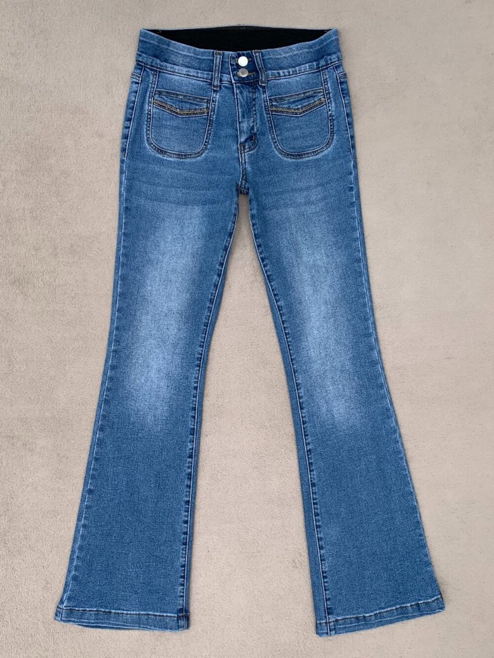 Laurie Felt Los Angeles Flared Mid Rise Jeans